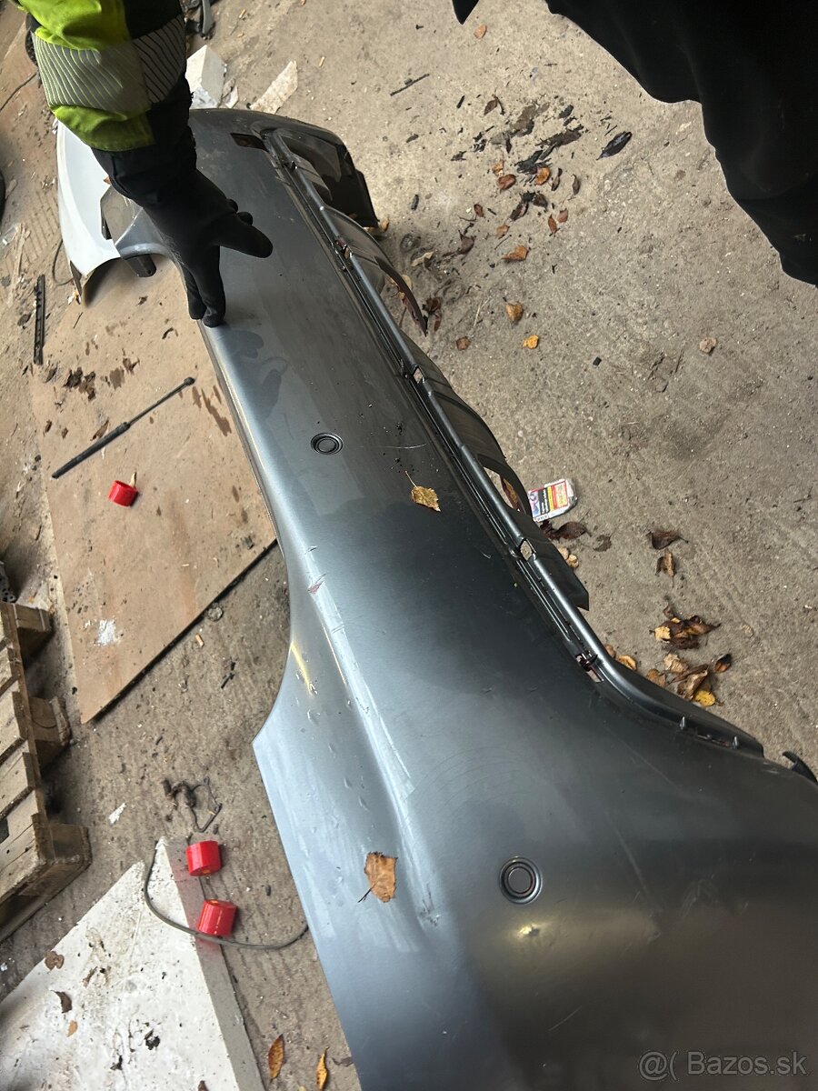 Bmw e60 zadny m paket