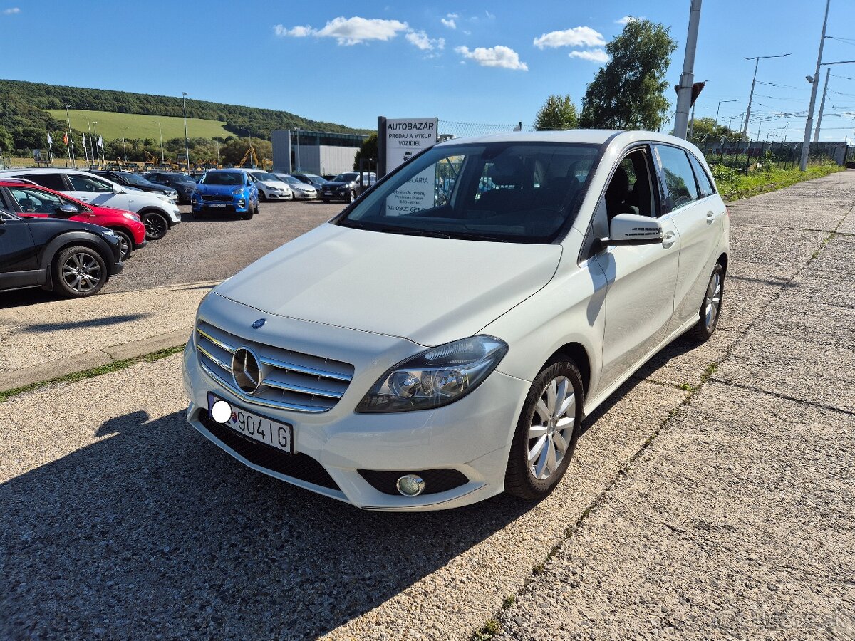 Mercedes-Benz B trieda 180 CDI