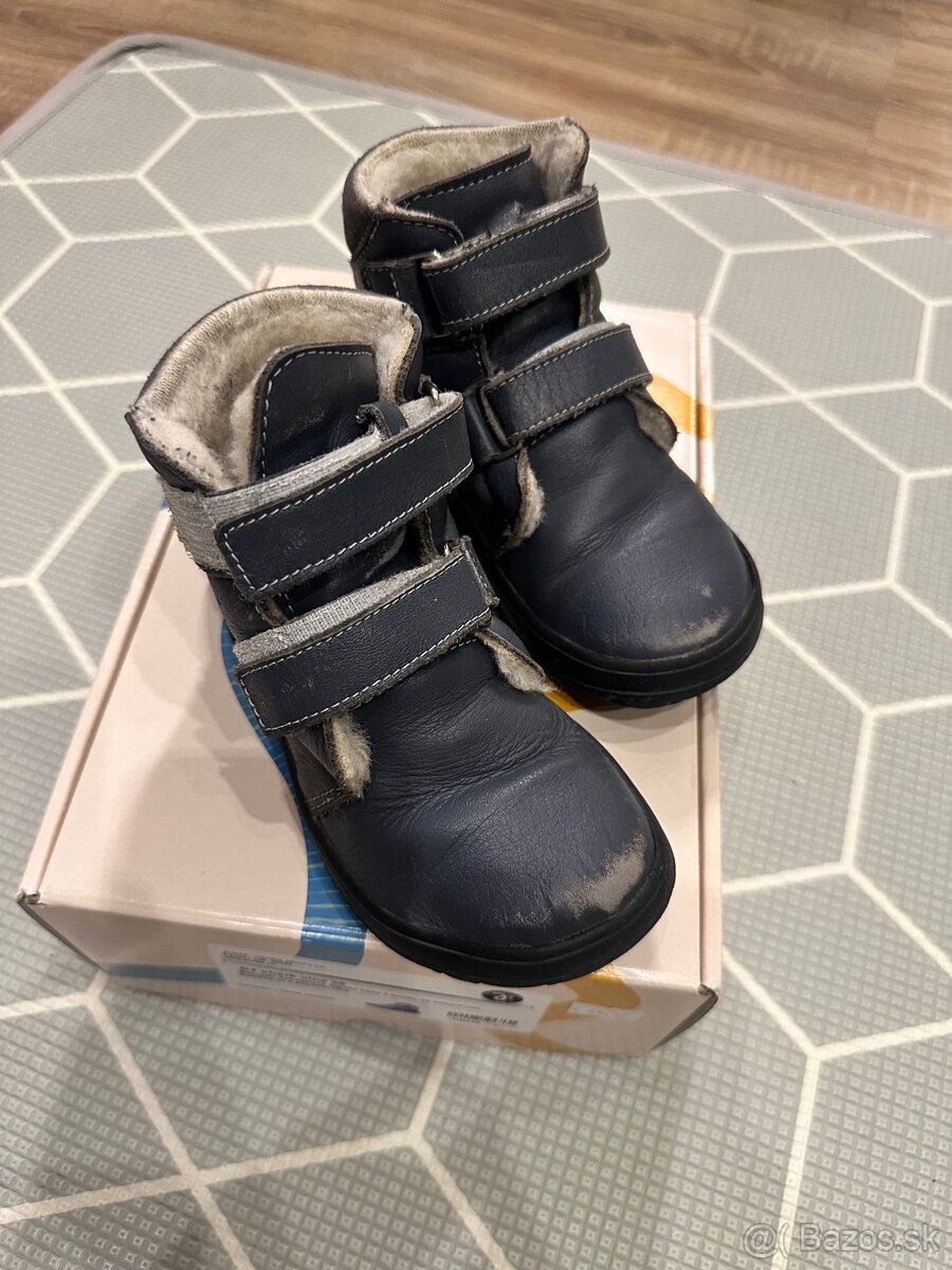 Zimne topanky - jonap B4 shark vlna 28