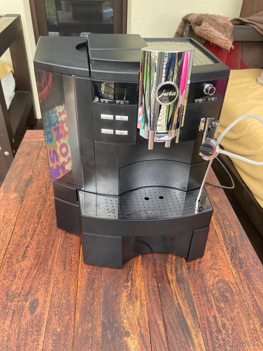 profesionálny automaticky kavovar JURA XS9 Pro Aroma +