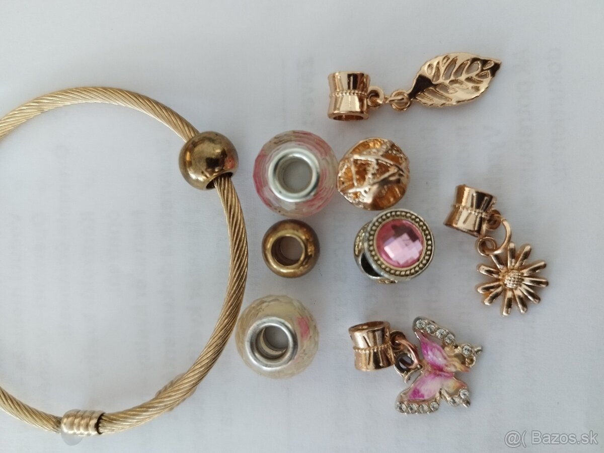 Pandora náramok+ privesky