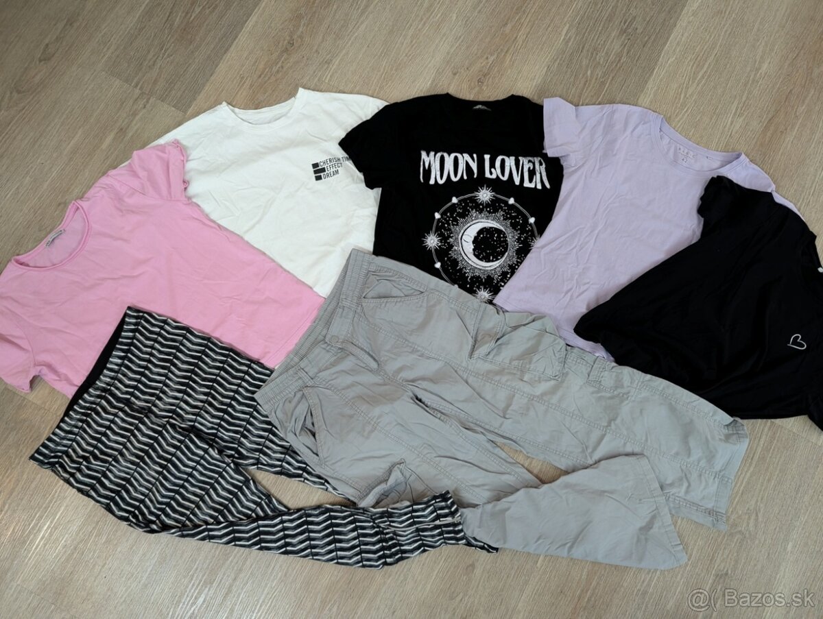 Balík oblečenia, veľ. L