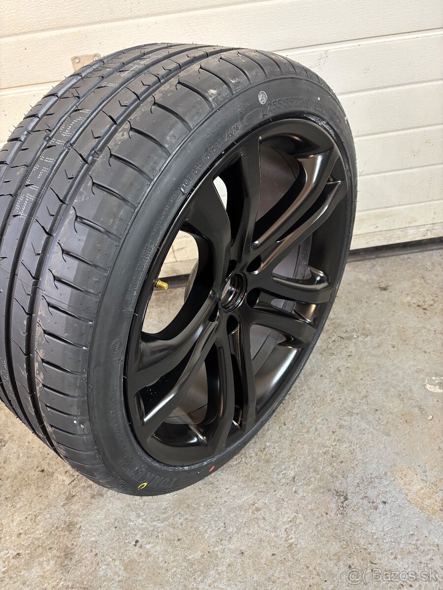 5x112 r19 9j r-line savannah