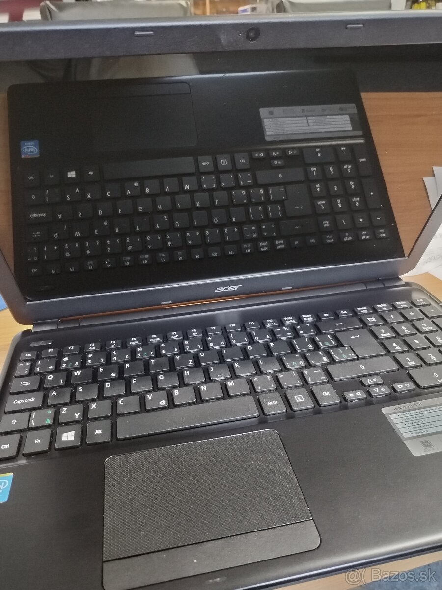 Predám notebook Acer E1-510 15.6"