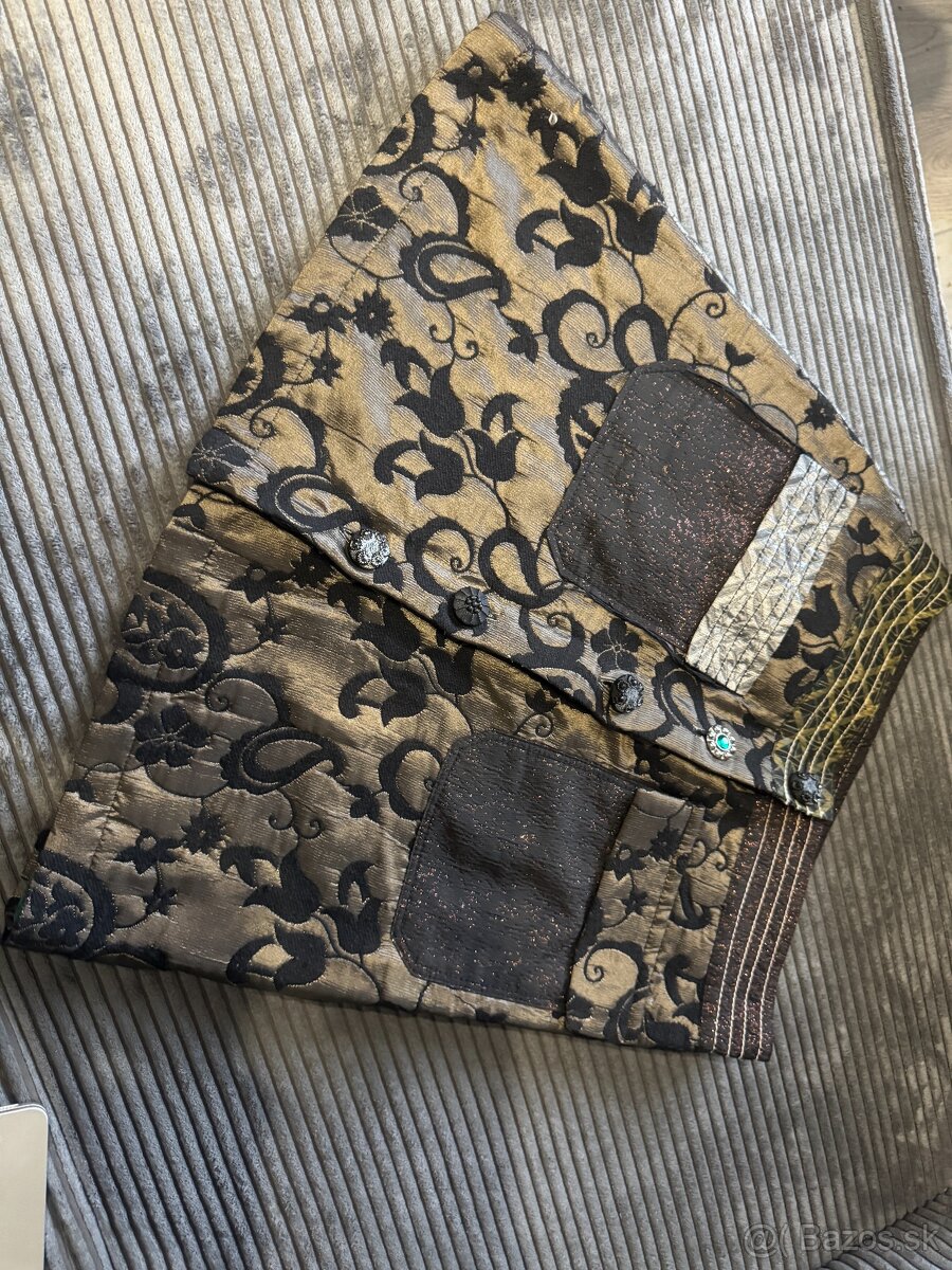sukňa Desigual / č.38
