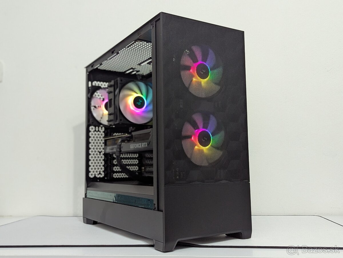 AMD RYZEN 5 7600/RTX 5070 Ti/32GB DDR5/1TB NVM