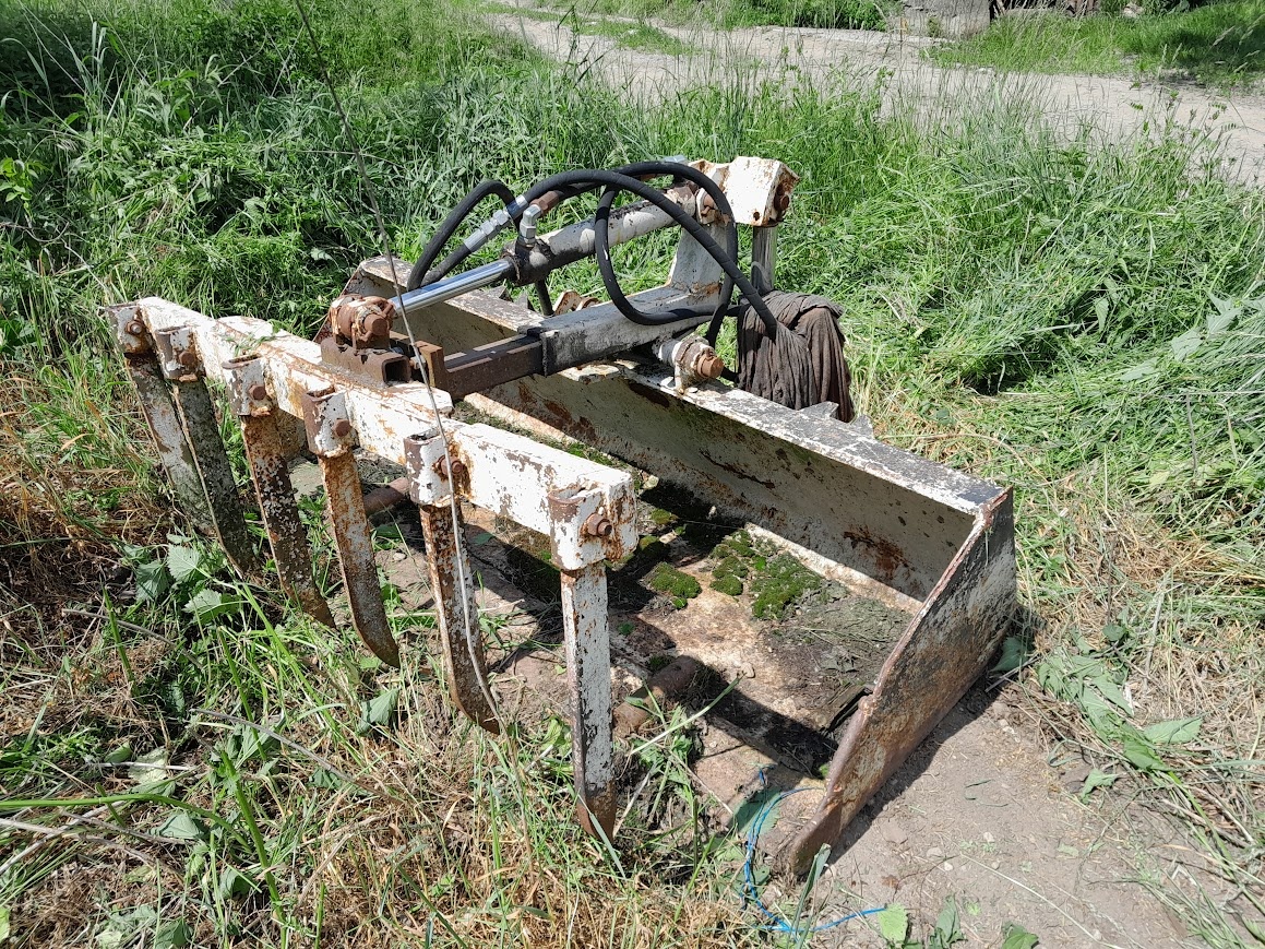 Lyžica UNC