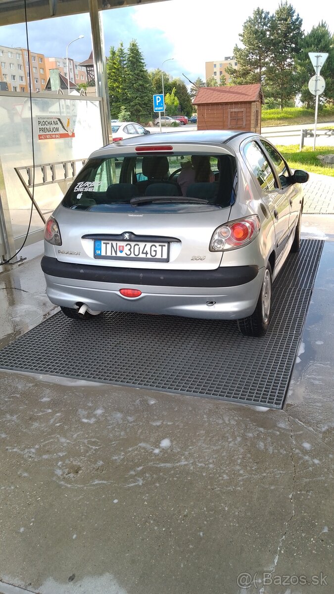 Peugeot 206