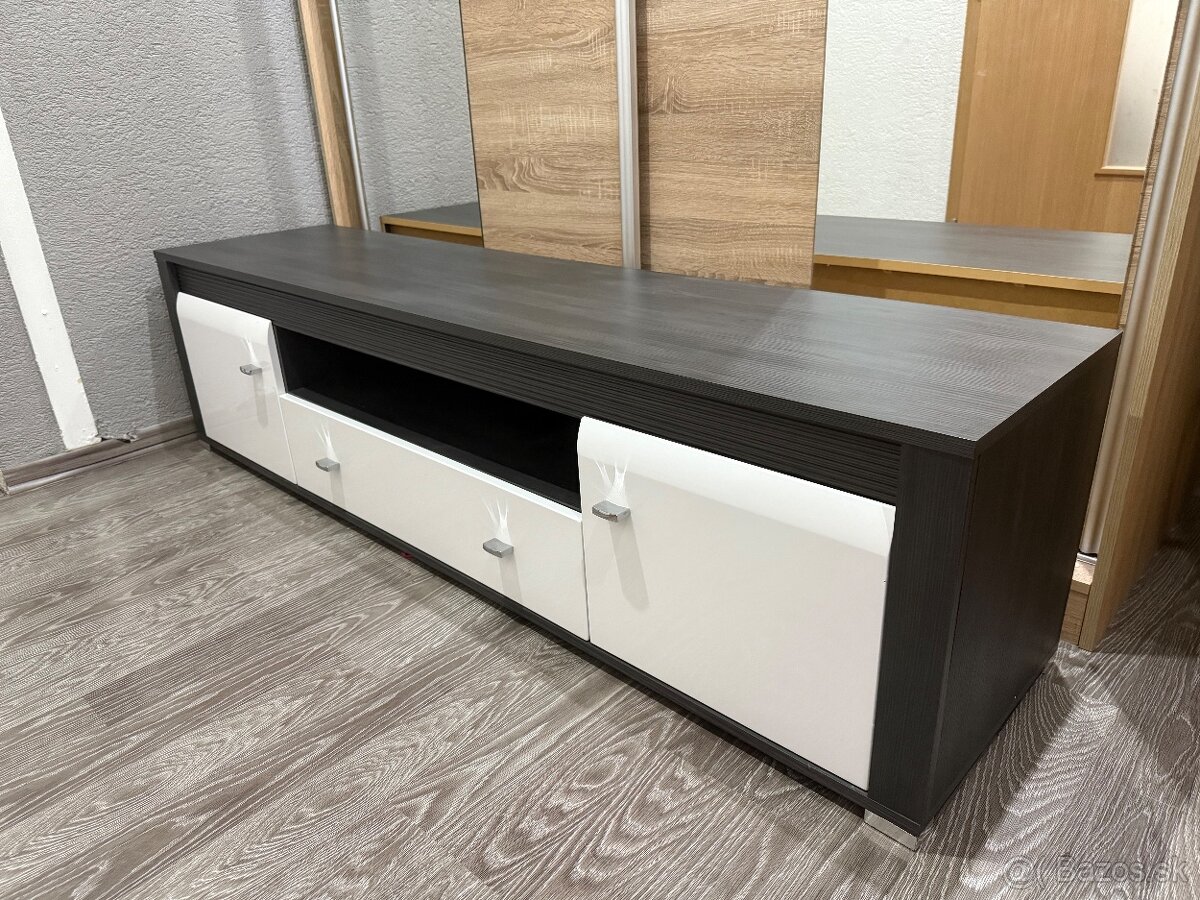 TV STOLÍK SEVILLA BOROVICE BIELA