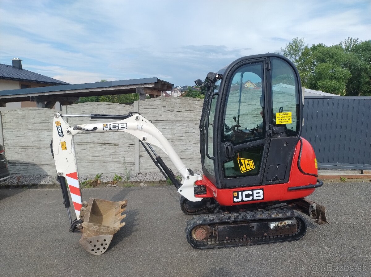 Jcb 8018