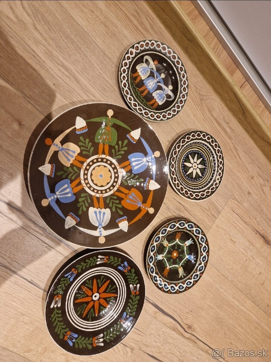 Hlinena keramika stara