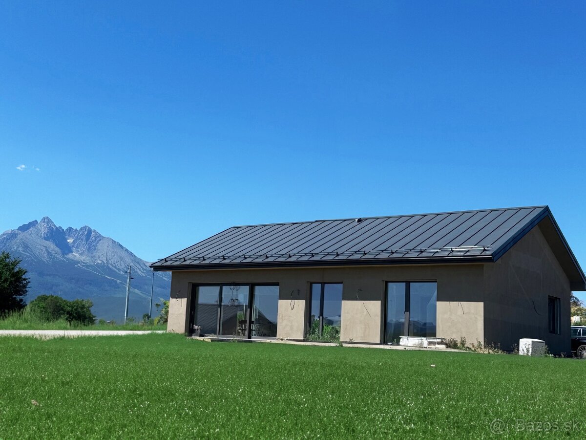 4 izbový moderný rodinný dom s výhľadom na Tatry