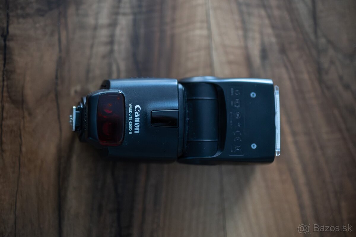 Canon speedlite EXII