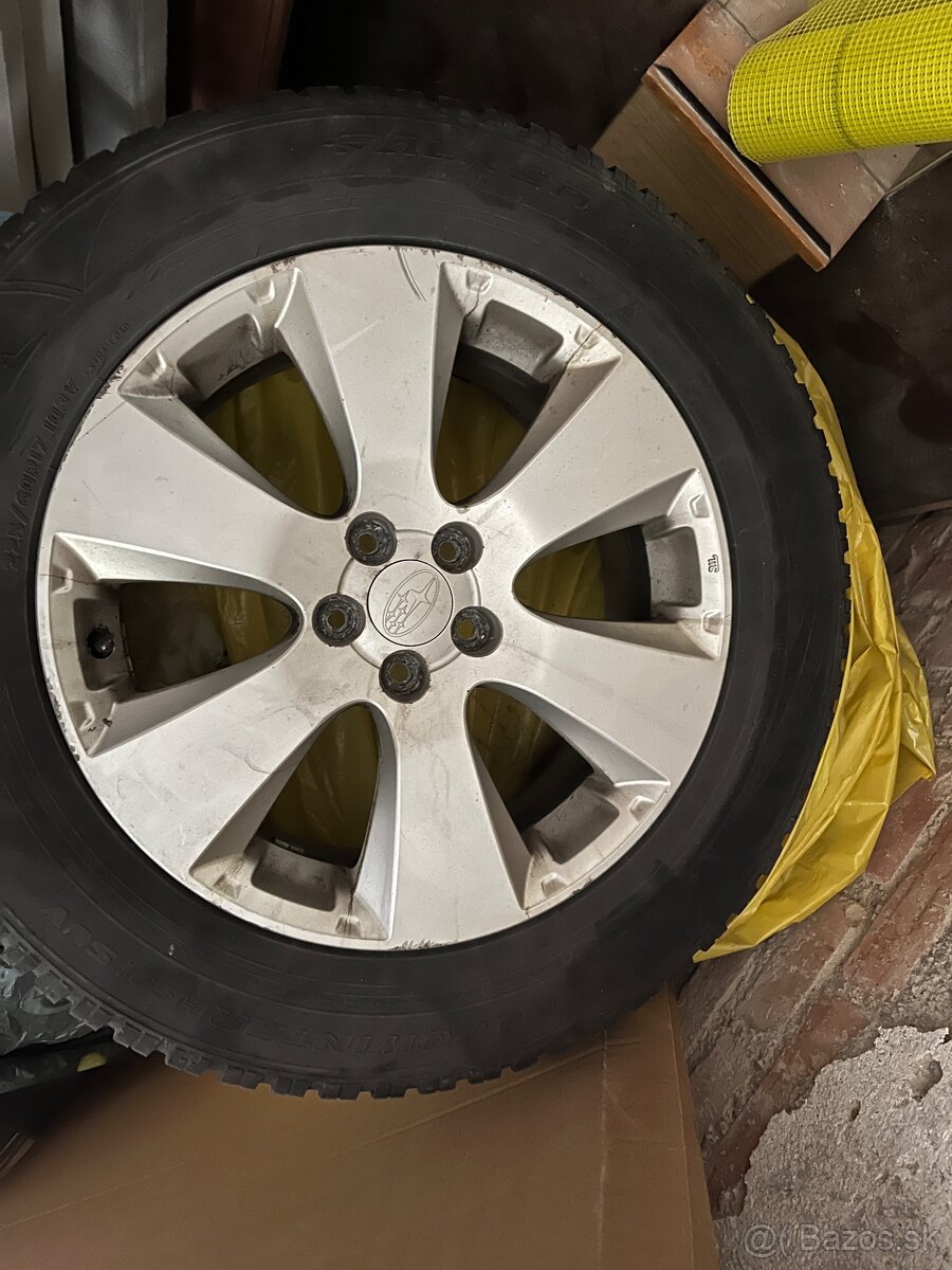 Nové zimní pneu + disky
