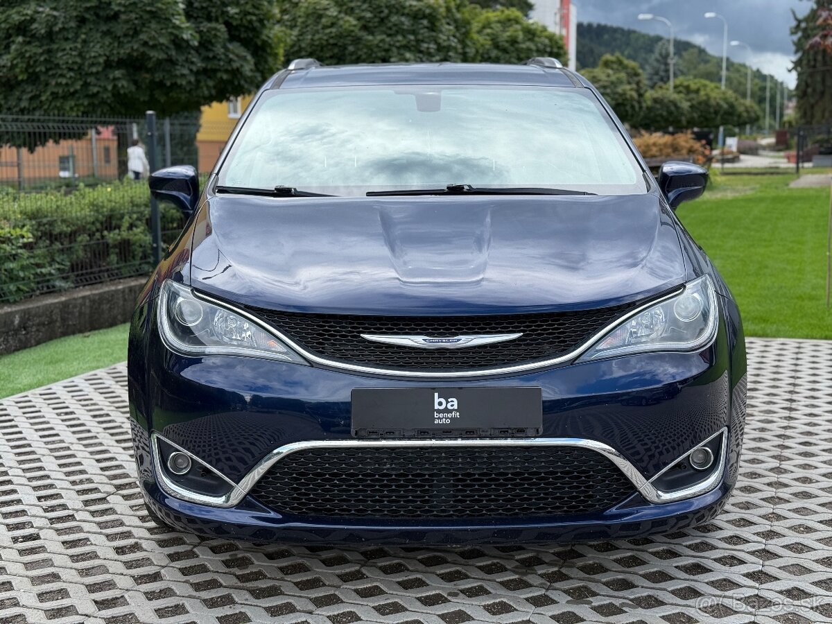 Chrysler Pacifica II - informácie v popise
