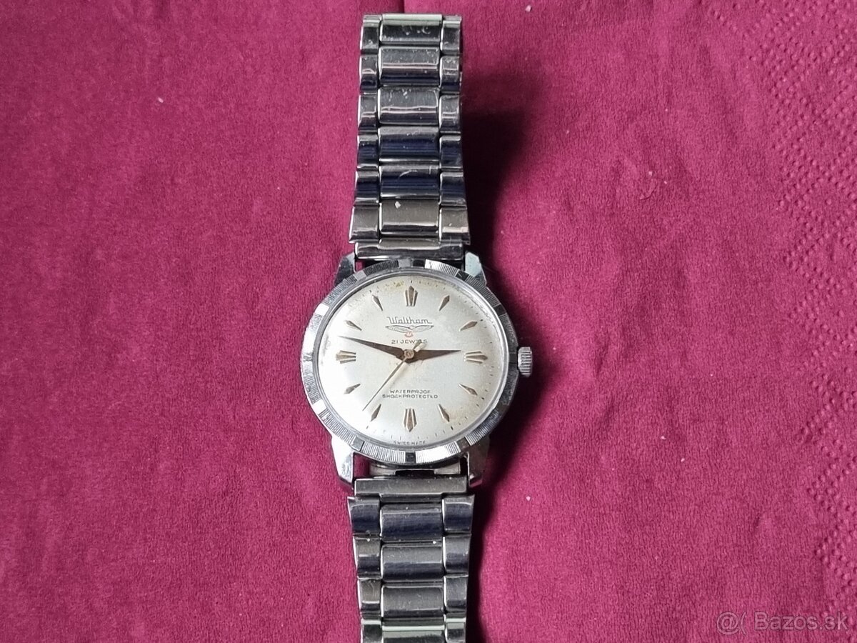 Náramkové hodinky,Waltham.