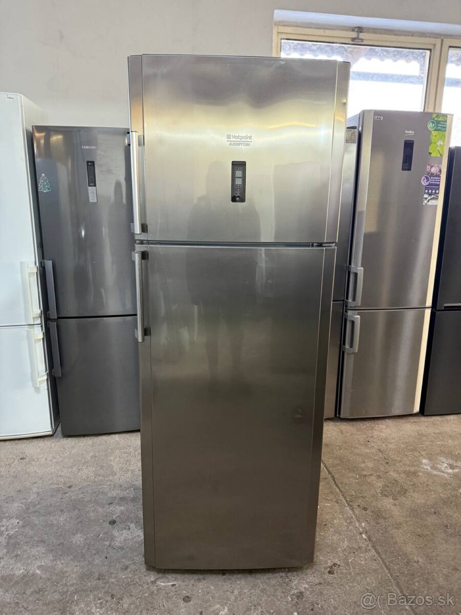 Chladnička HotPointAriston