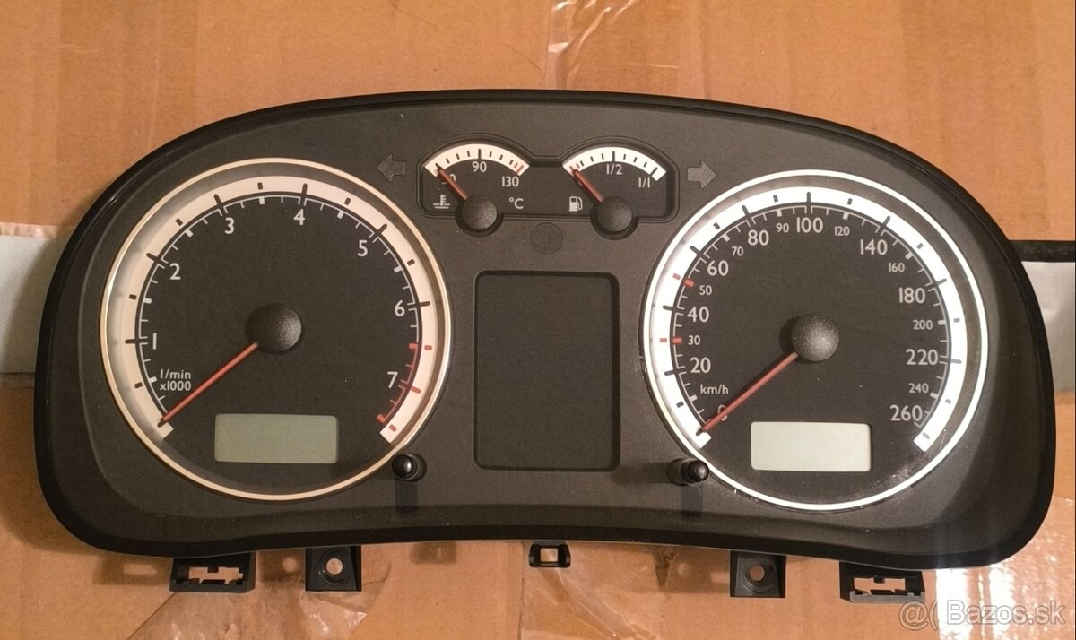 Vw golf 4 bora sportchrome budíky