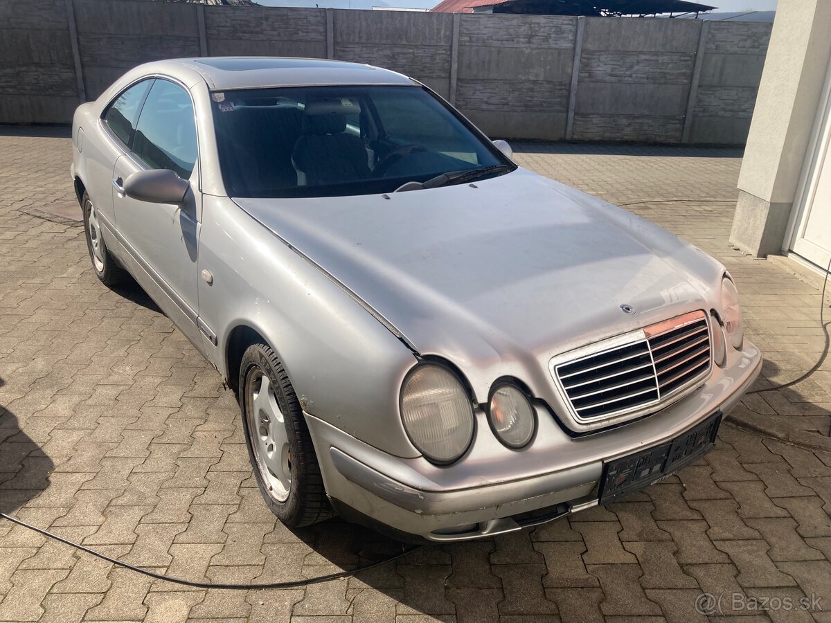 Mercedes-Benz clk 320 w208