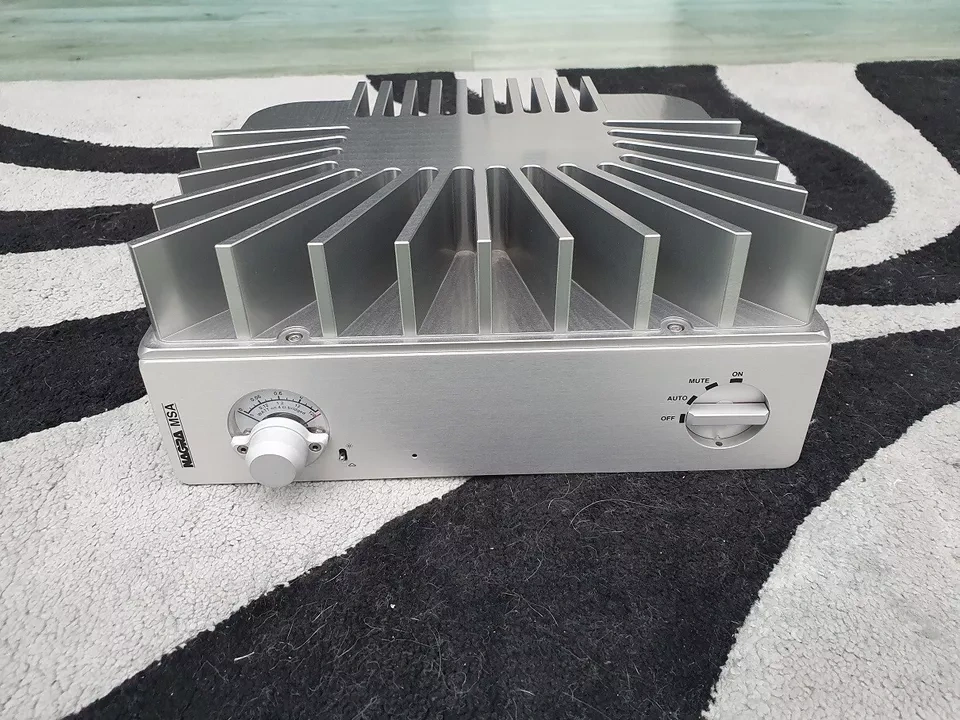 Nagra MSA Zosilňovač