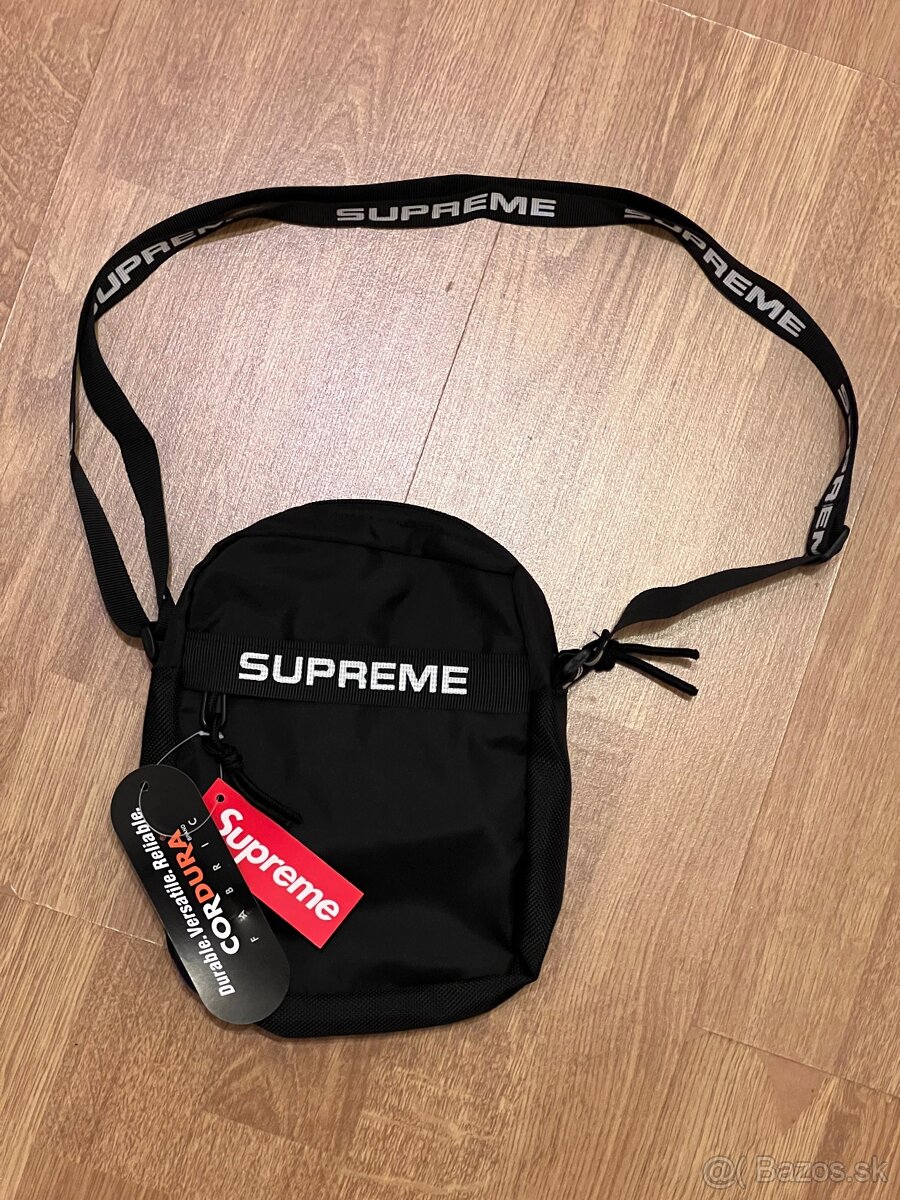 Supreme shoulder bag