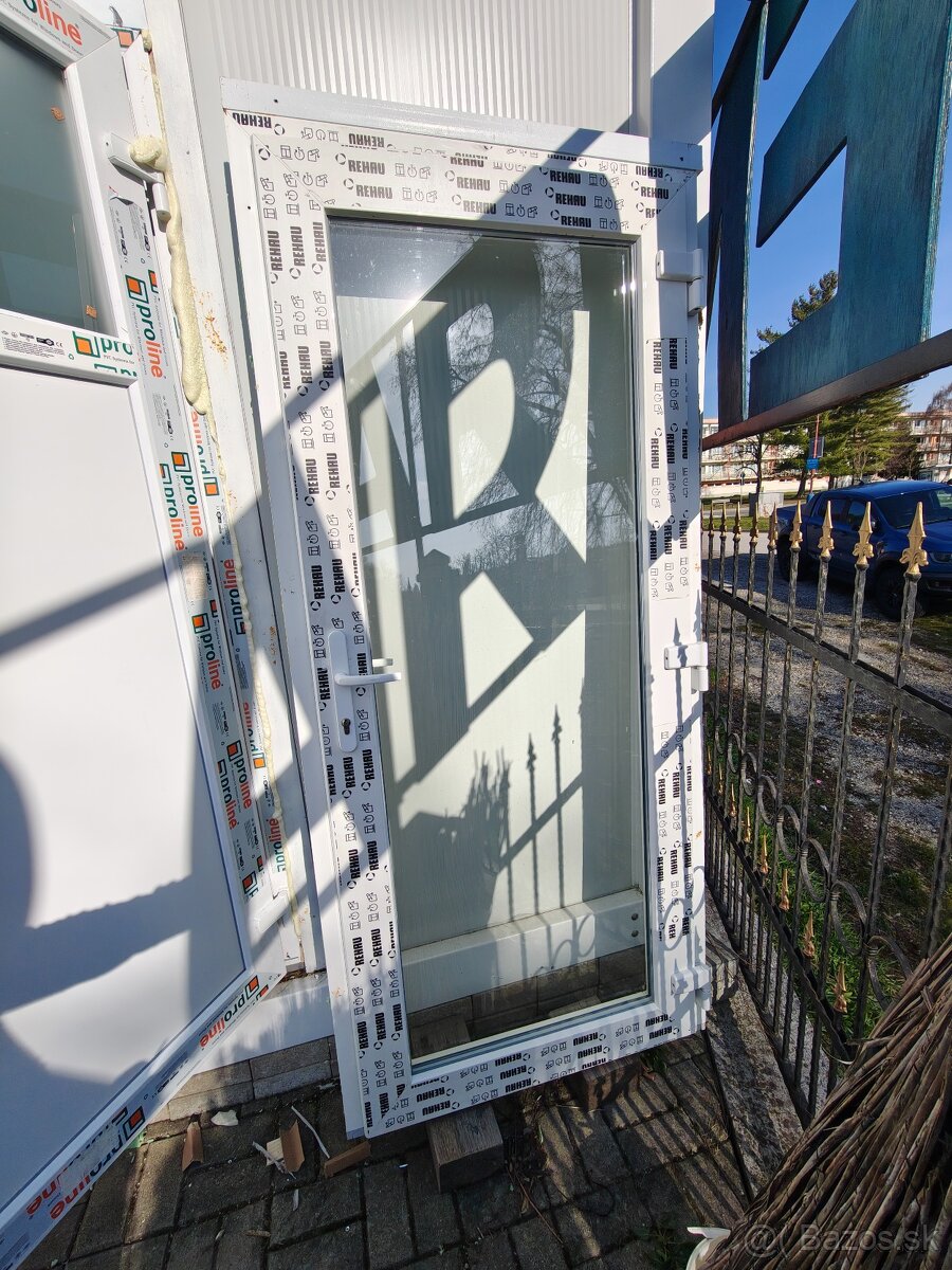 Plastove dvere s96 x v210cm