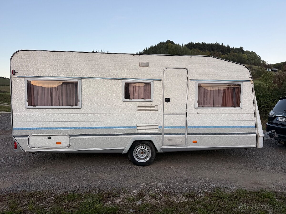 Knaus predam karavan