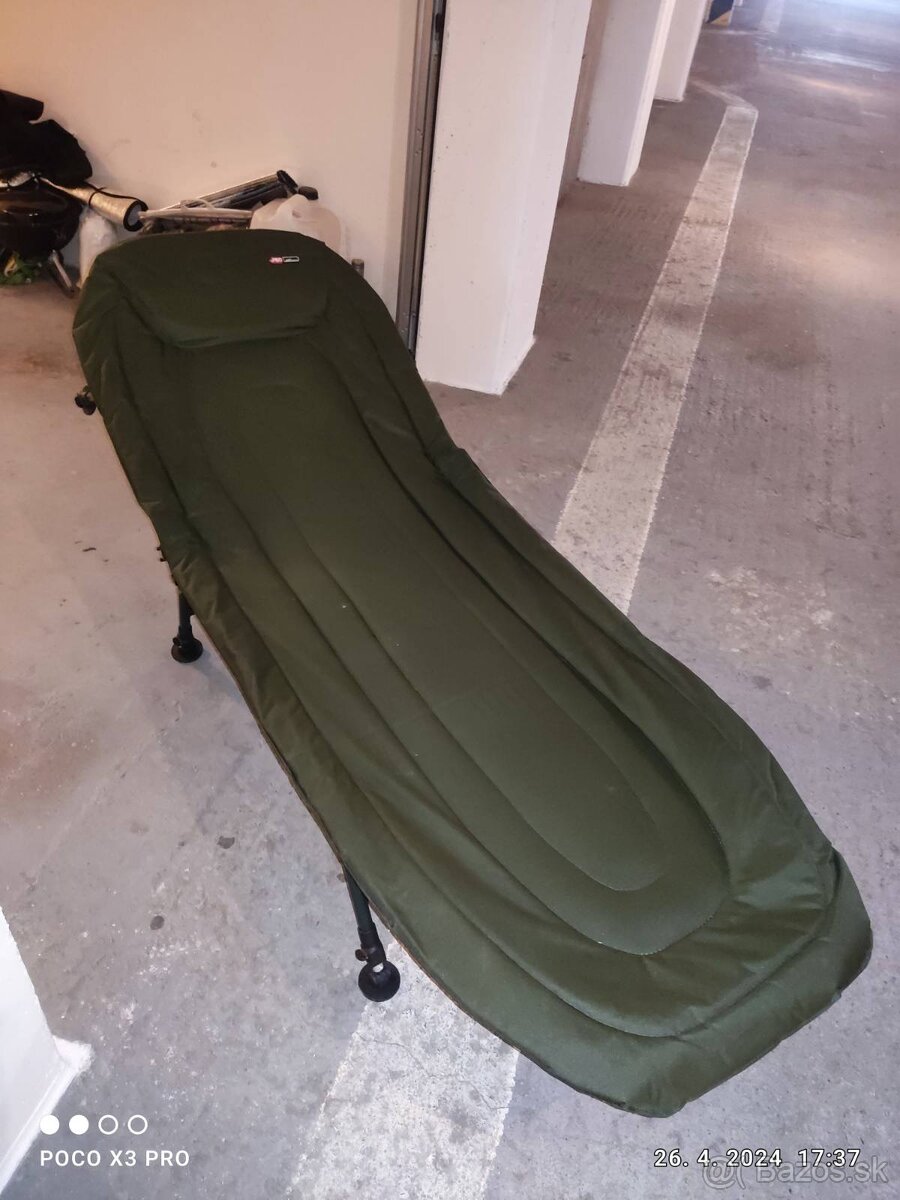Rybarska posteľ JRC contact lite bedchair