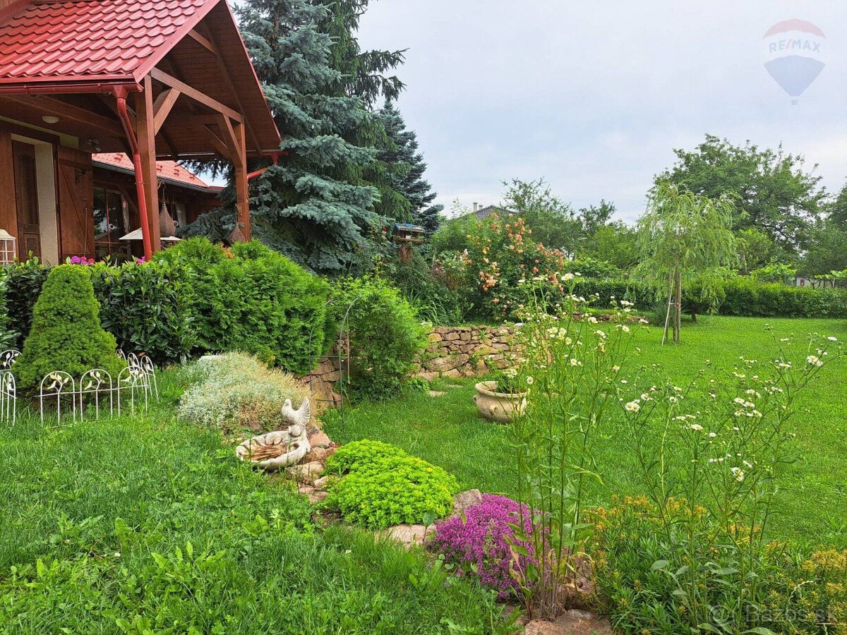 REZERVOVANÉ Predaj domu 12284 m2, Pukanec