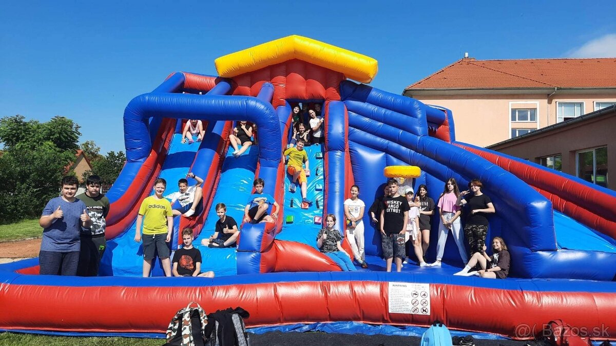 Nafukovacie hrady