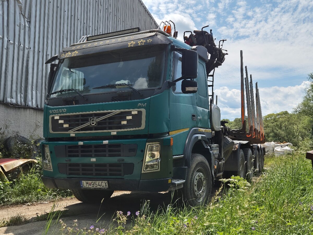 Volvo FM440 6x6