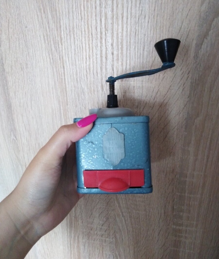 Retro mlynček