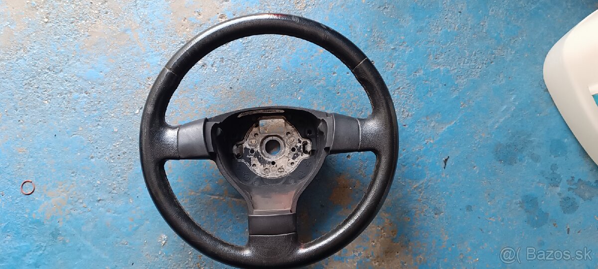 Volant golf5