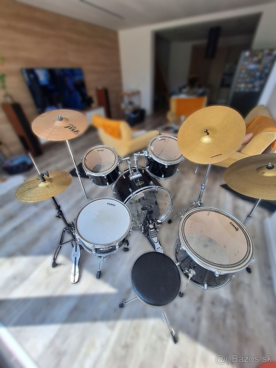 🎵 Celý bubenícky set pripravený na tvoju cestu hudbou 🎵