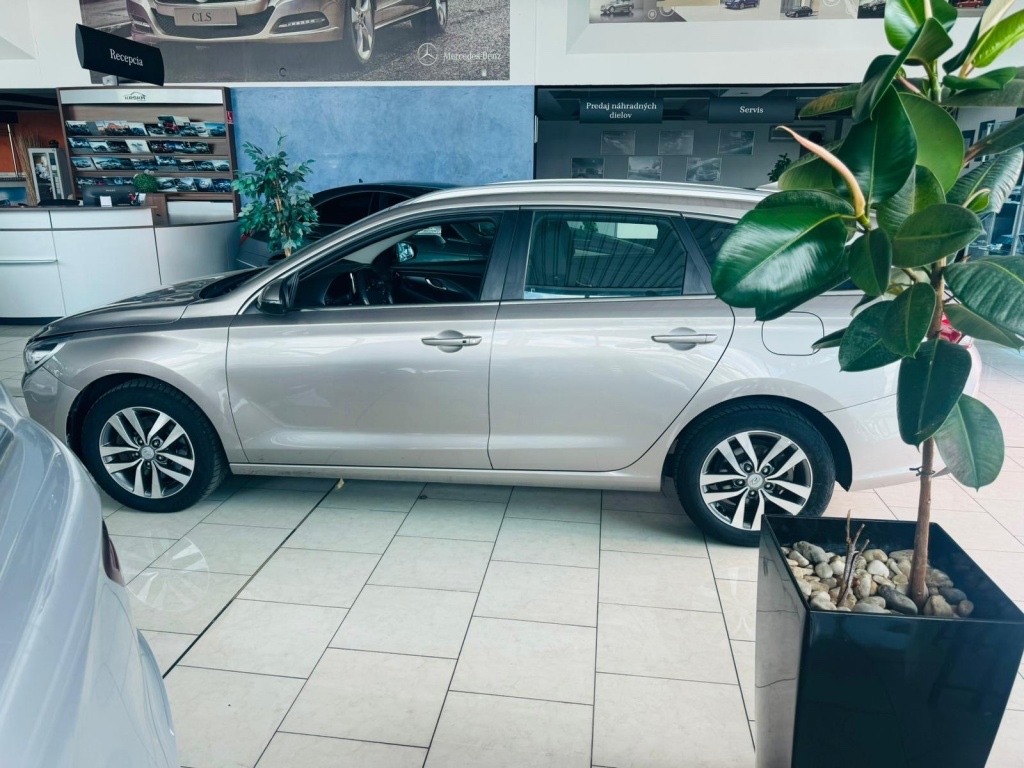 Hyundai i30 CW 1.6CRDi, Automat
