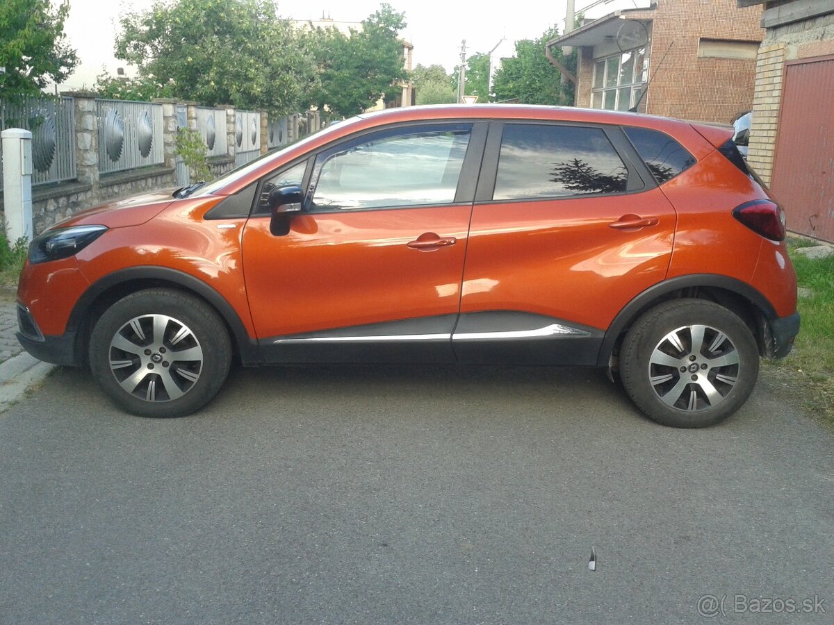 Renault captur 1.2 -87kw 118 PS oranžova