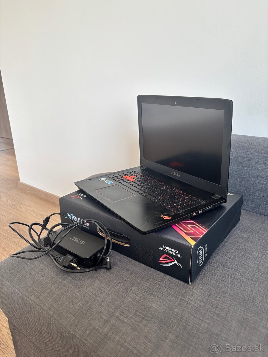 Predam ASUS laptop/Vymenim za PS4
