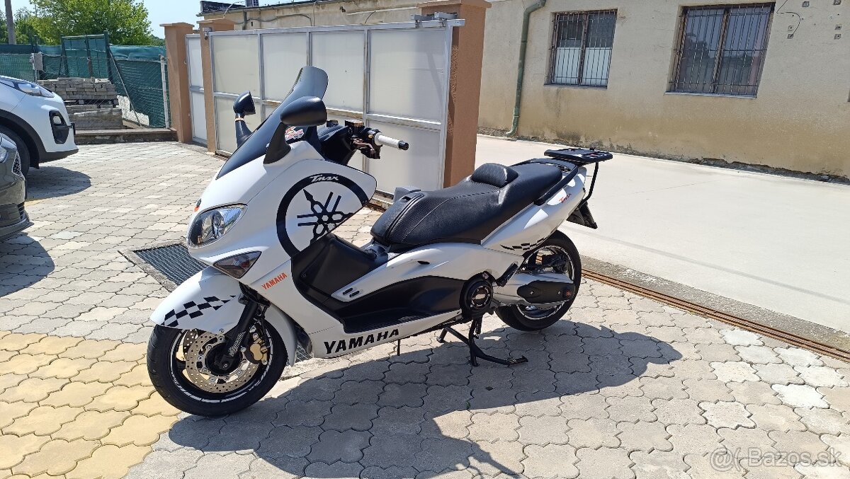 Yamaha T-max 500