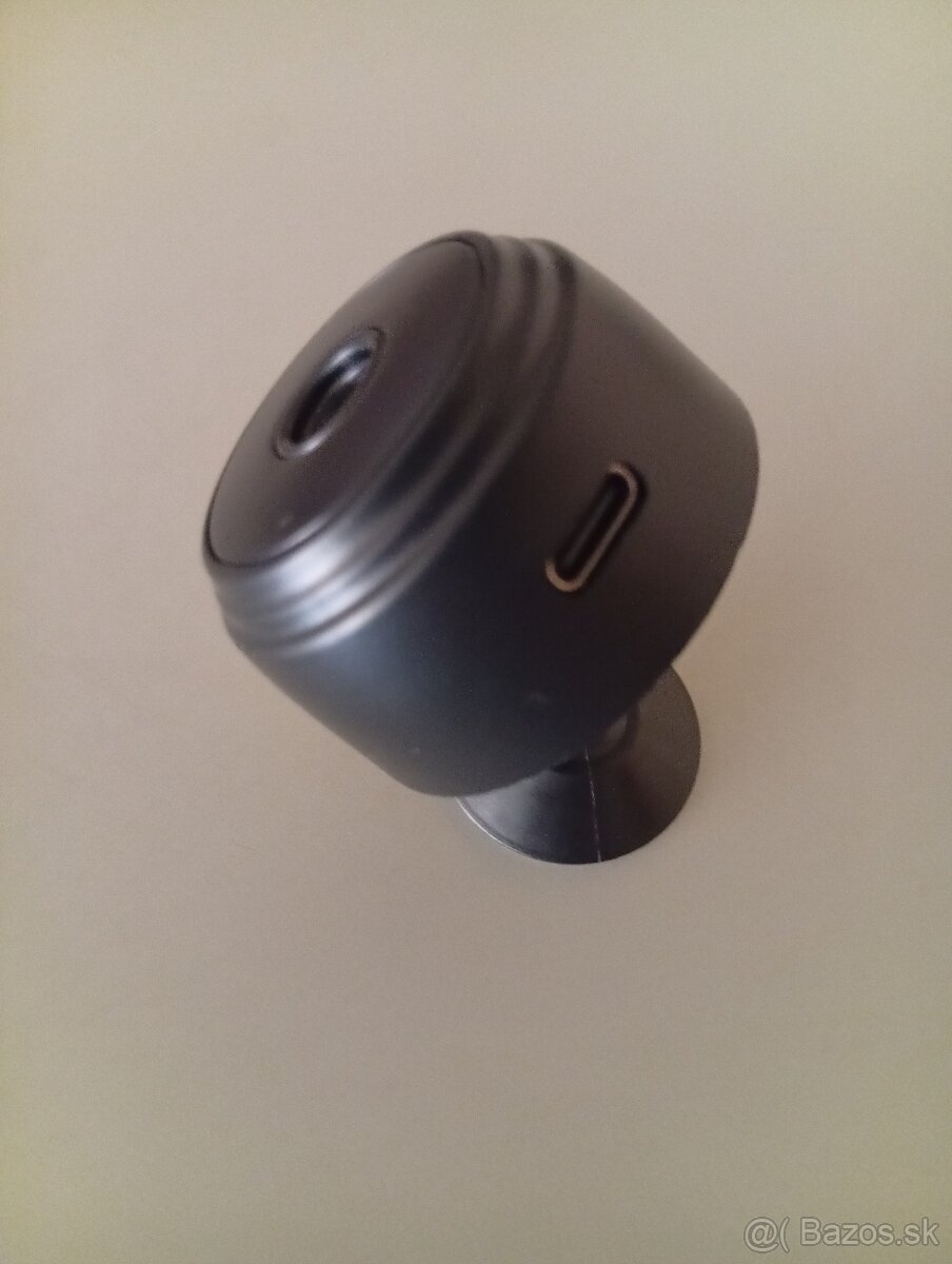 Mini Wi-Fi bezpečnostná kamera s SD kartou