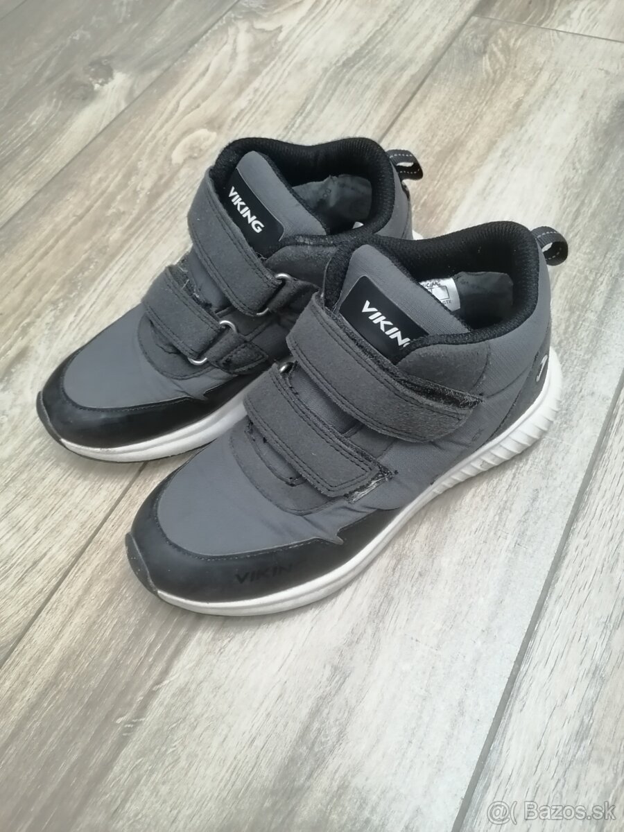 Detske topanky VIKING, vel. 34