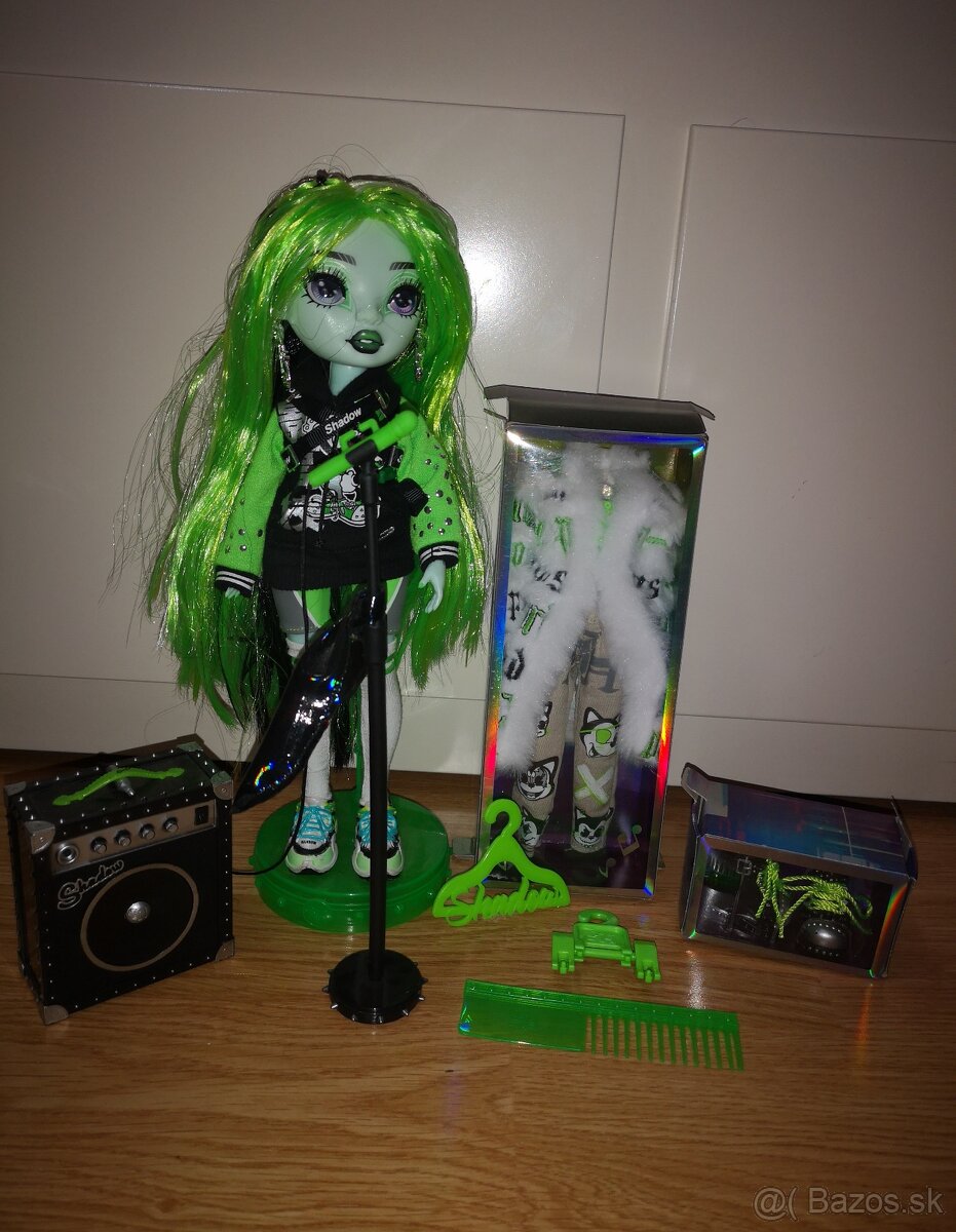 MGA Shadow High Neónová bábika Harley Limestone