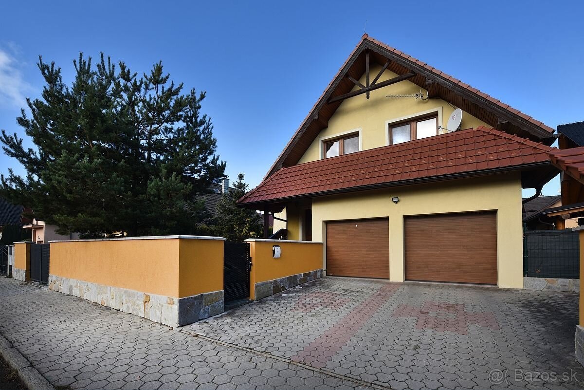Predaj novostavba rodinného domu 6 izbový s garážou a pozemk