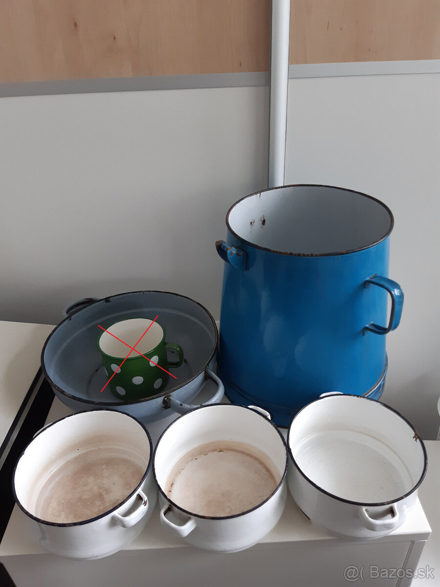 Retro smaltovaný riad