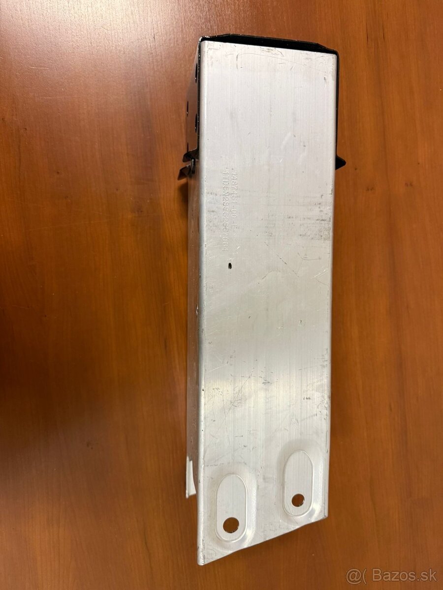 ľavý predný nosník Tesla Model Y 1487461-00-Е