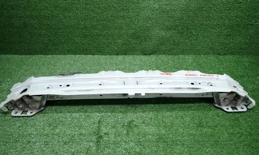 subaru forester výstuha predná 2013+