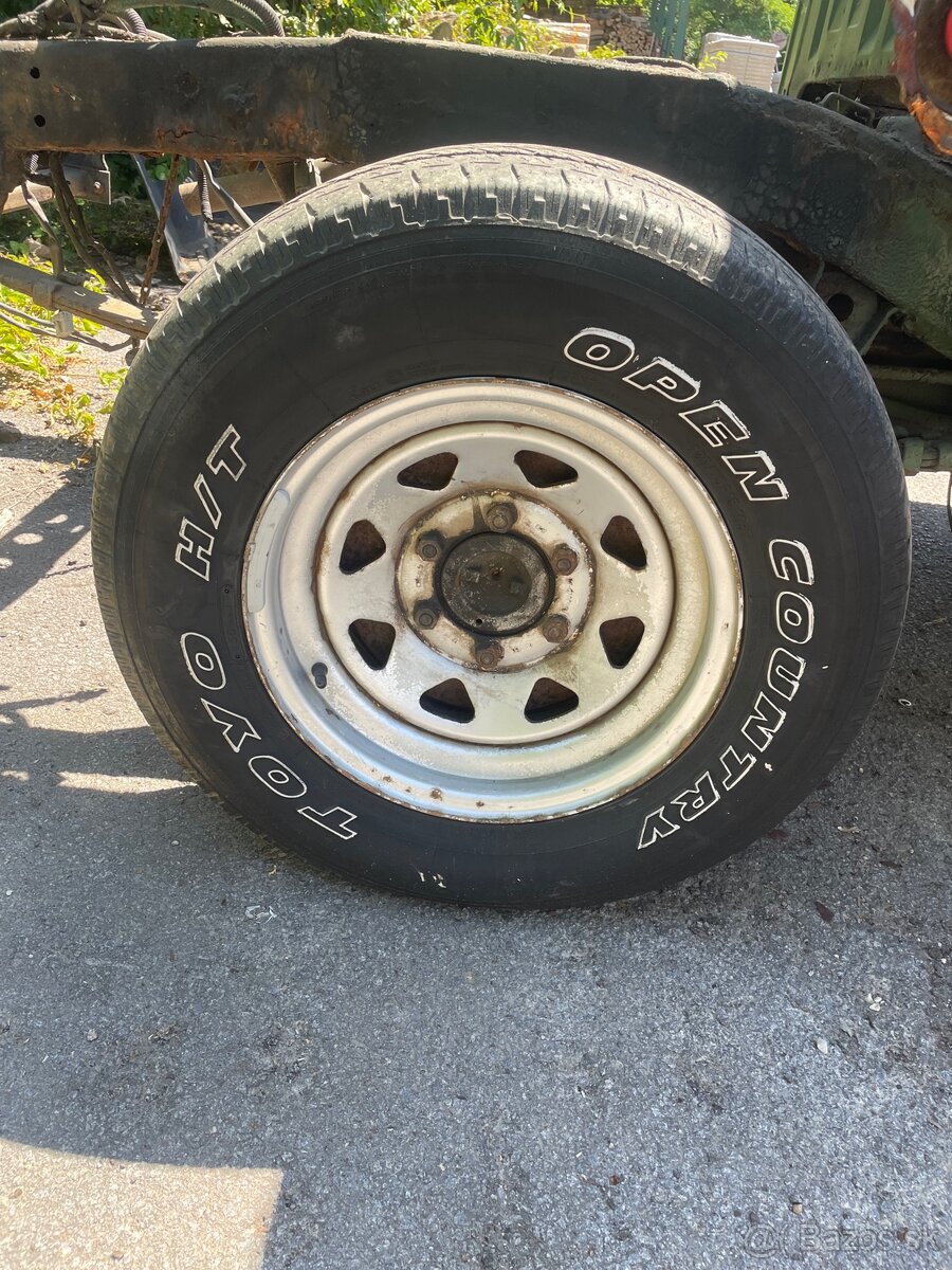 Plechové disky Nissan Navara