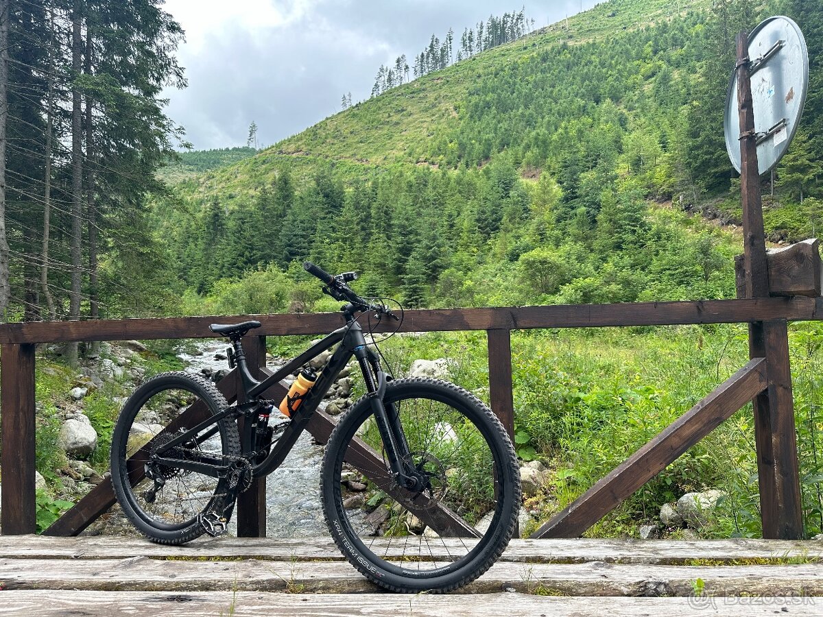 TREK FUEL EX 8
