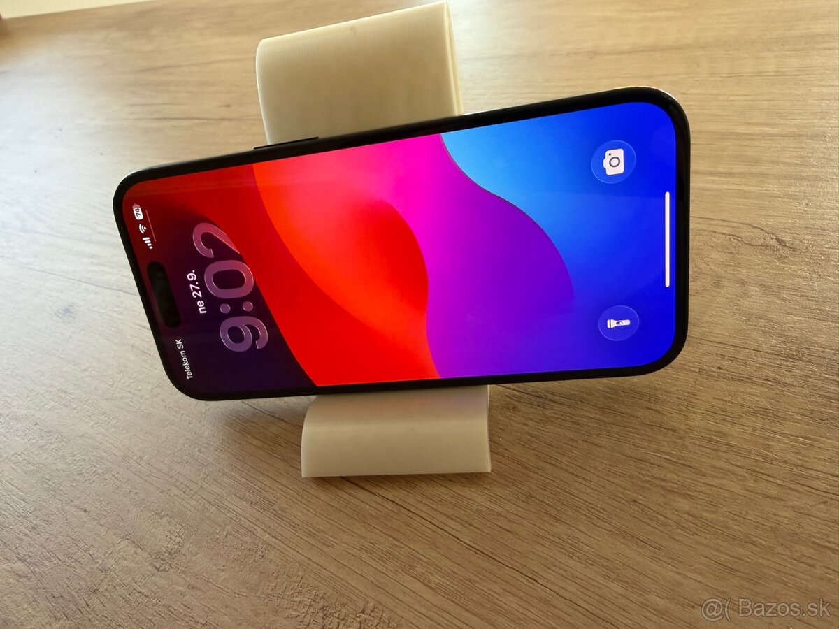 iPhone 15
