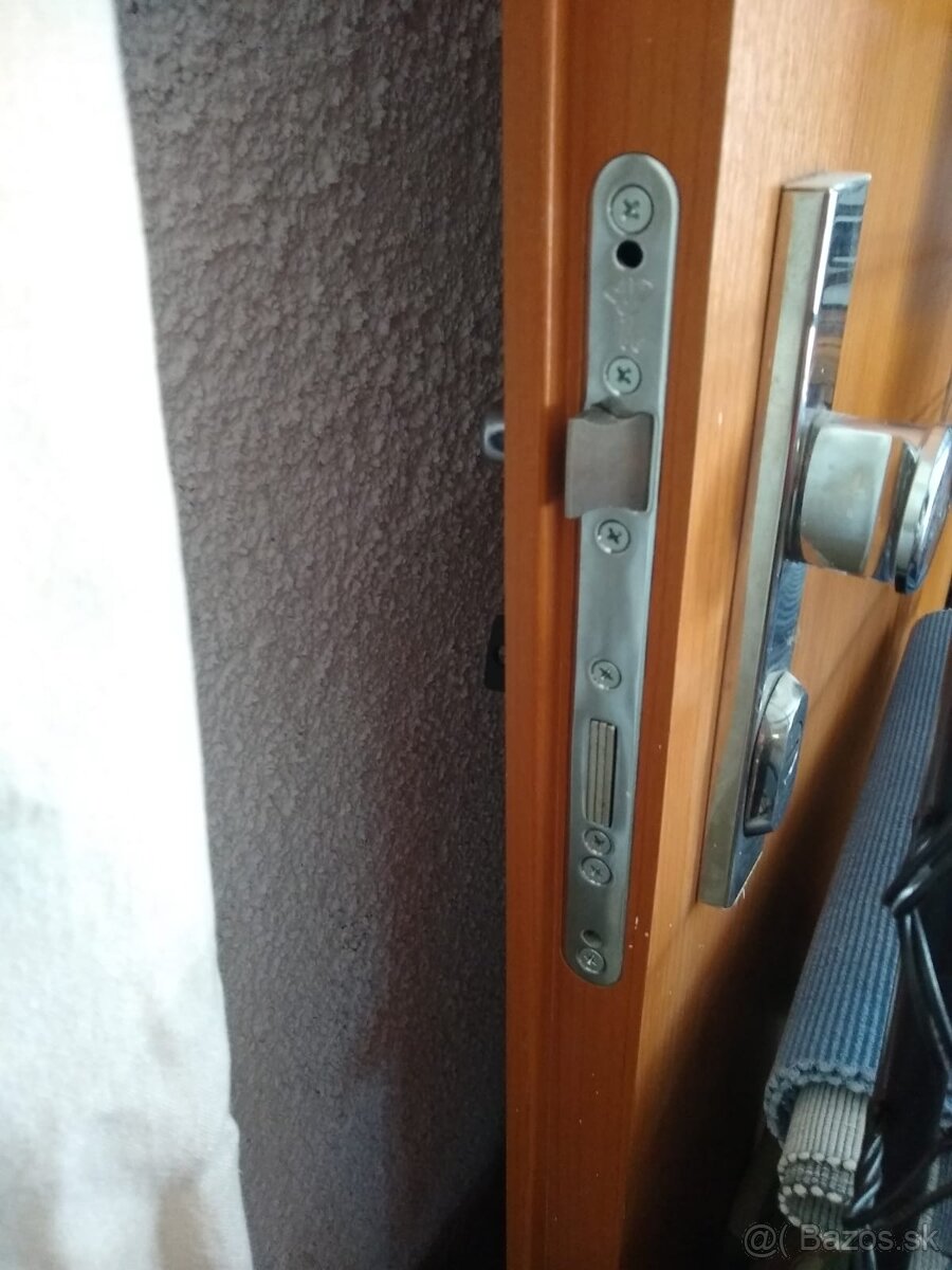 Bezpečnostné dvere ADLO 80cm Ľavé