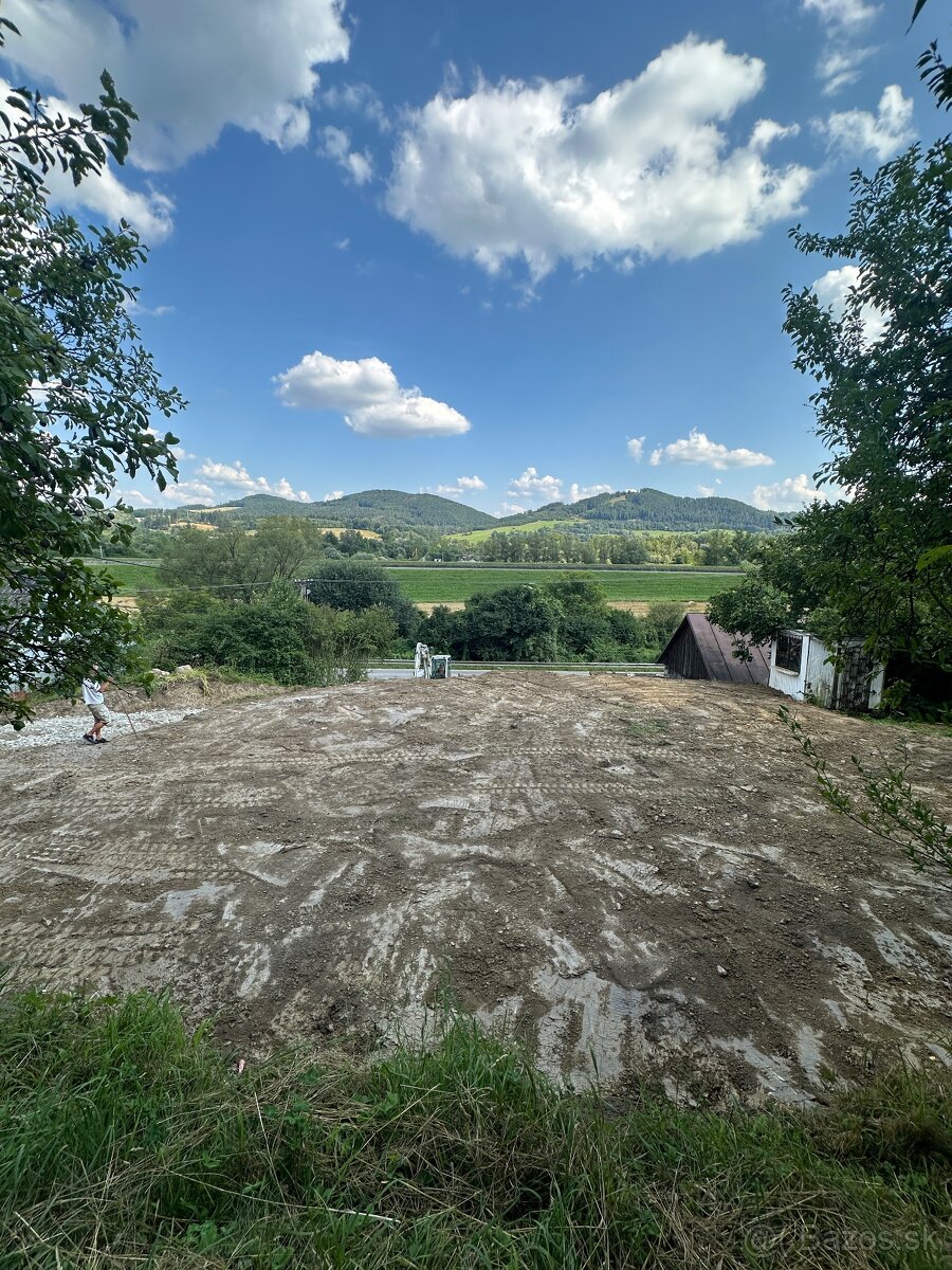 Stavebný pozemok Kotesova časť Oblazov 1028m2